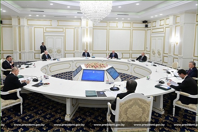 Александр Лукашенко принял участие в заседании Совета глав государств СНГ