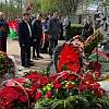 У Міжнародны дзень памяці аб чарнобыльскай катастрофе ўсклалі кветкі да памятных знакаў
